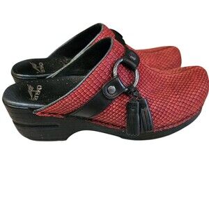 Dansko Shandi Harness Clogs Size 37 US 7 Dark Red Leather Reptile Pattern Tassel